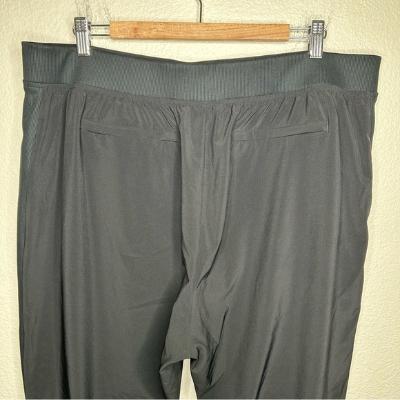 Athleta Brooklyn Mid Rise Ankle Pant black 18 - Picture 14 of 16